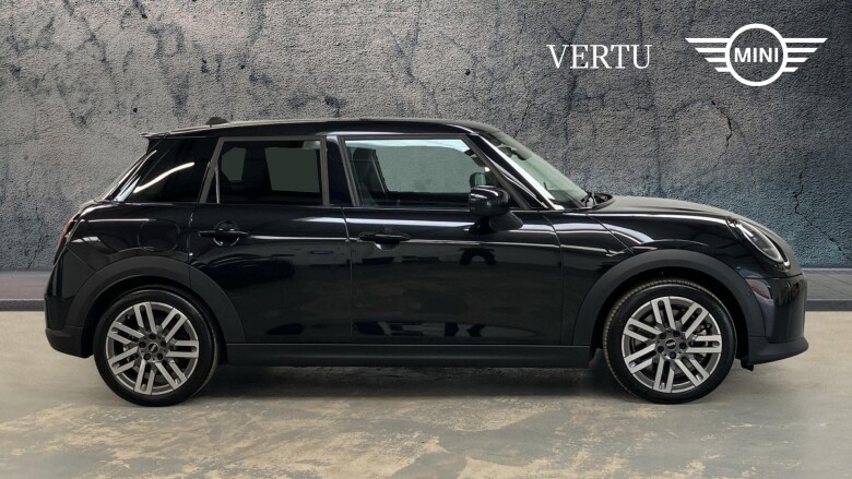 MINI Cooper 2.0 S Classic 5dr Auto Petrol Hatchback